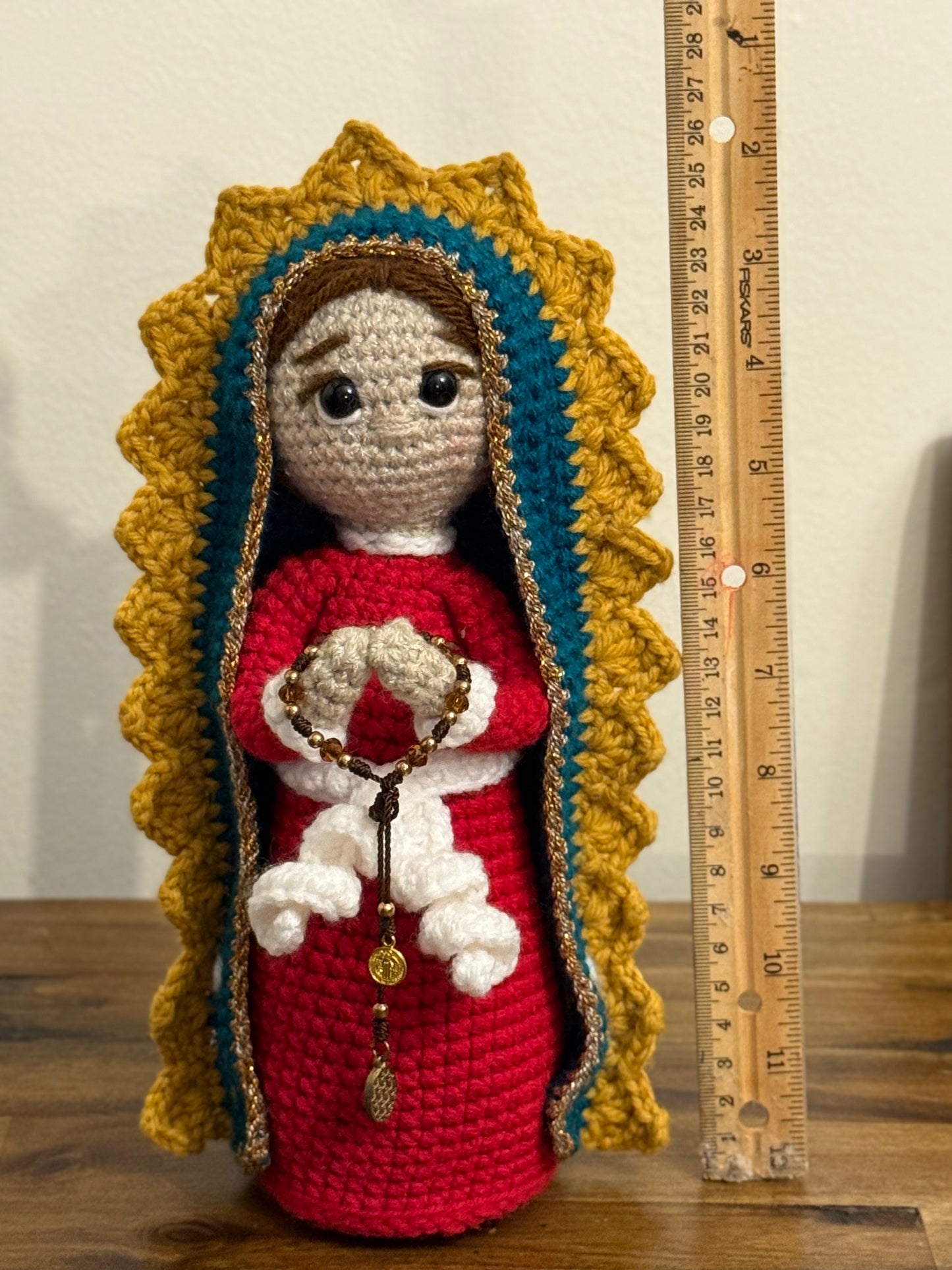 Virgen de Guadalupe en Crochet – Hecha a Mano