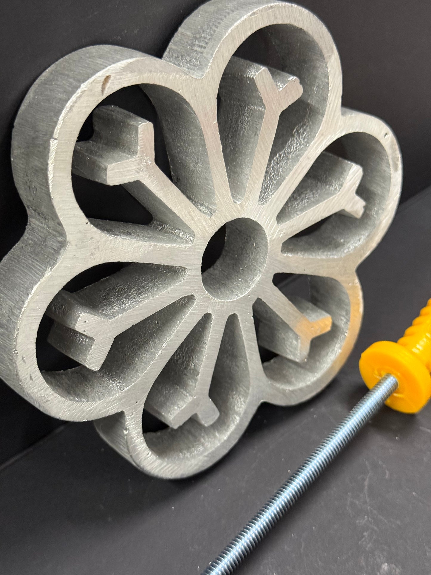 Molde Tradicional Flor con Pistilos