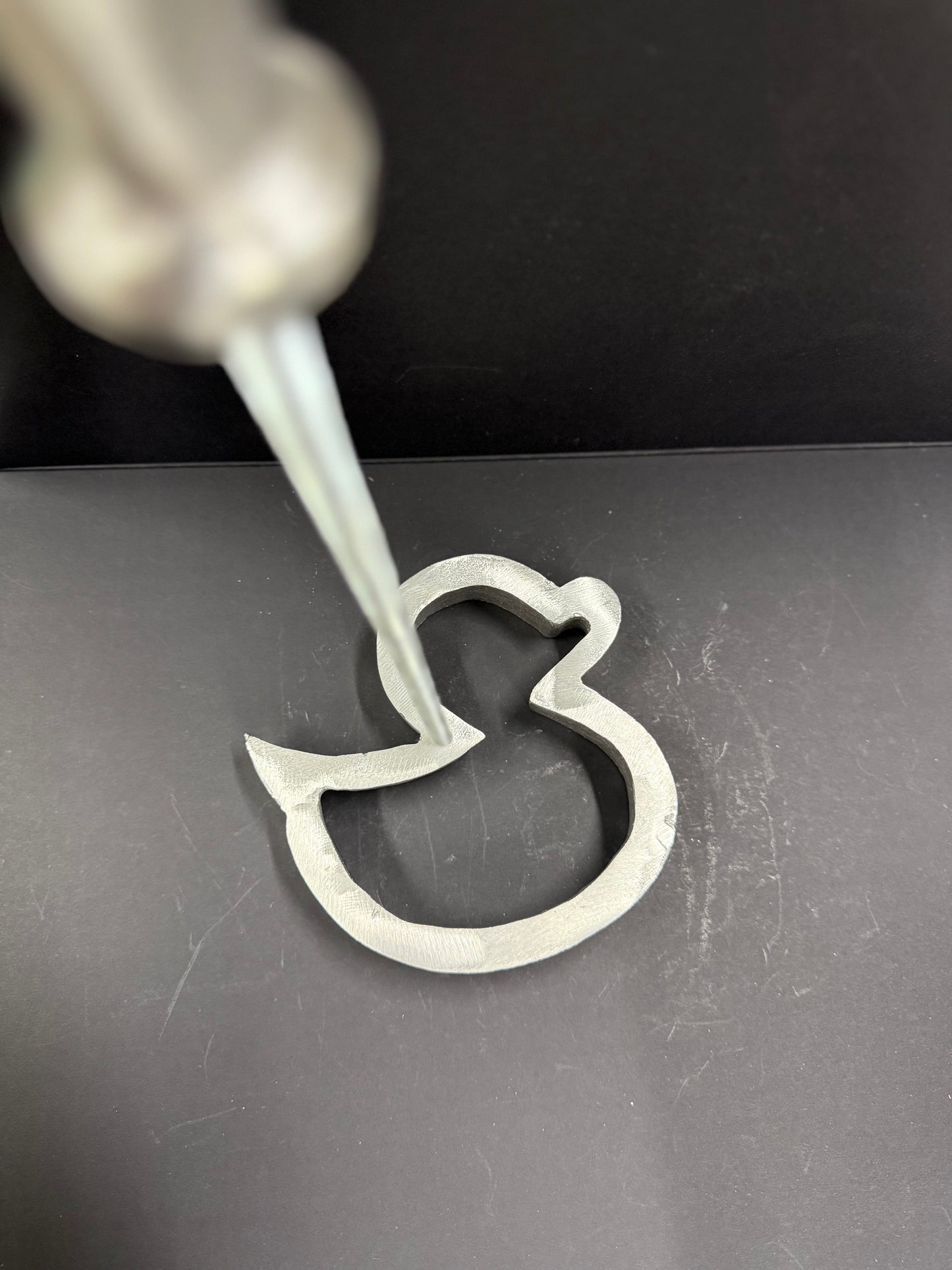 Molde Patito – Aluminio de Alta Calidad para Buñuelos de Viento