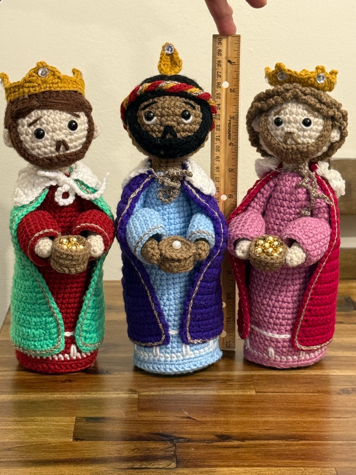 Tres Reyes Magos en Crochet – Amigurumi Hecho a Mano (Melchor, Gaspar y Baltazar)