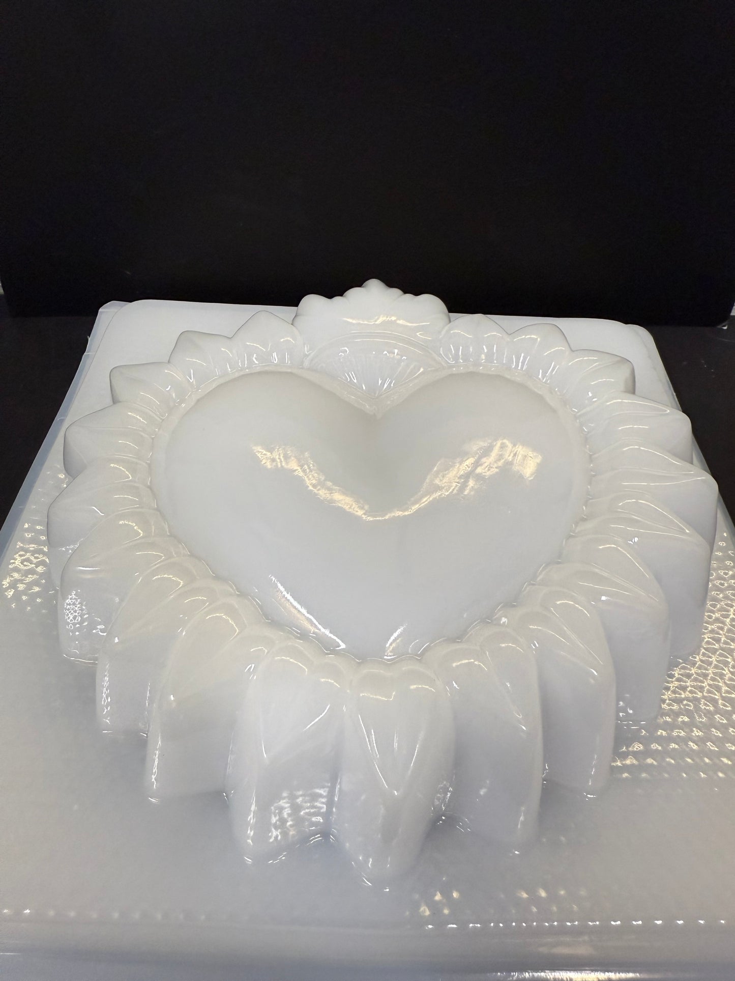 Molde de Gelatina Sagrado Corazón Chico – Capacidad 1.2 Litros