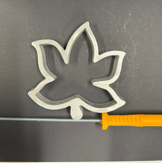 Molde Hoja de Otoño – Aluminio de Alta Calidad para Buñuelos de Viento